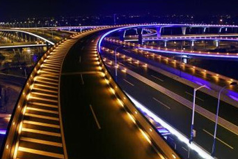 城(cheng)市(shi)道路(lu)炤明(ming)
